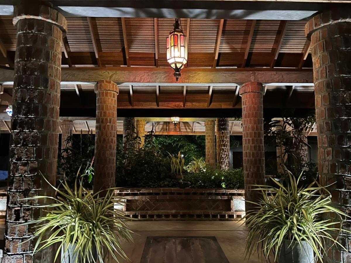 Arasi Resort カルピティヤ エクステリア 写真