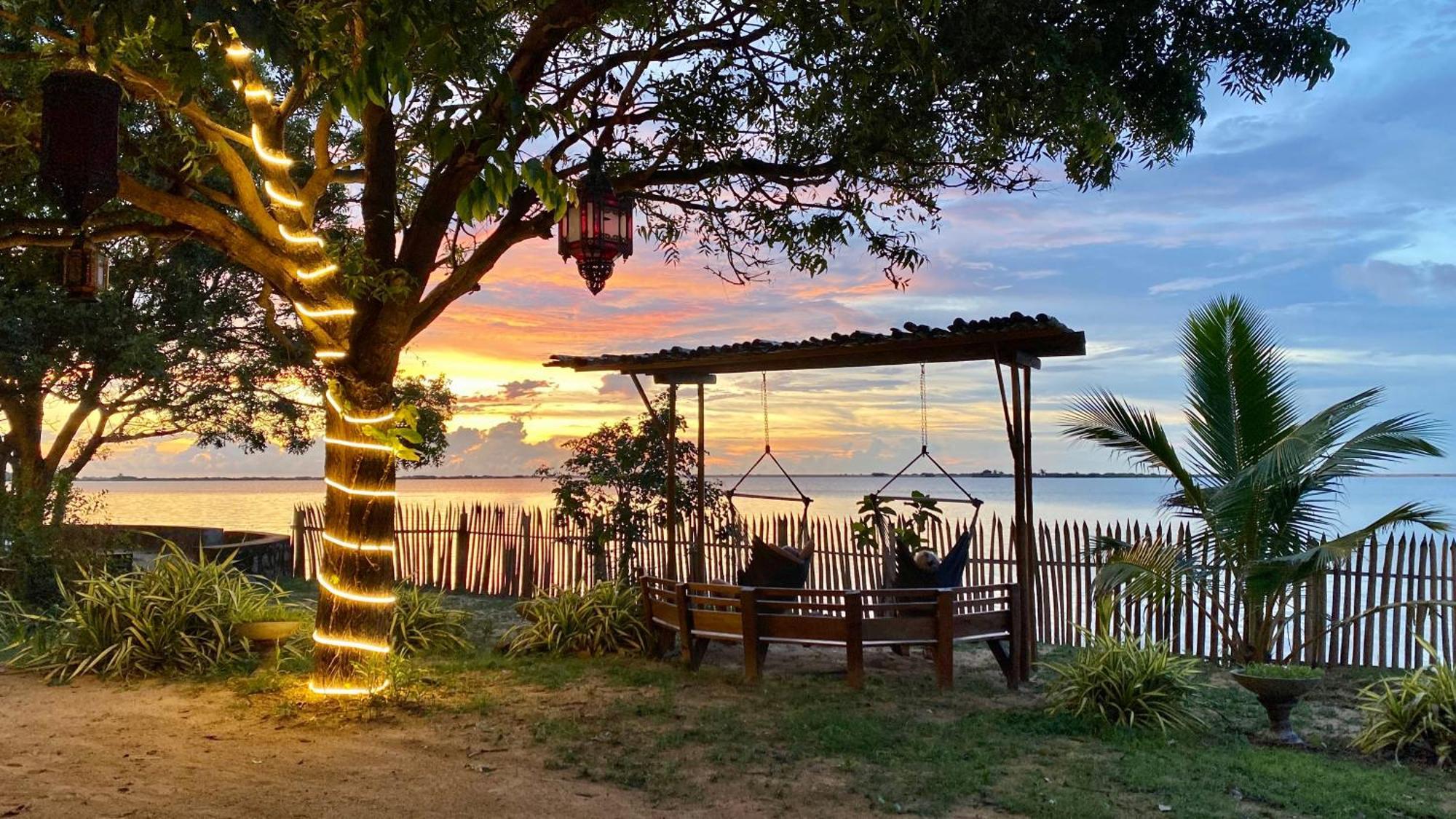 Arasi Resort カルピティヤ エクステリア 写真