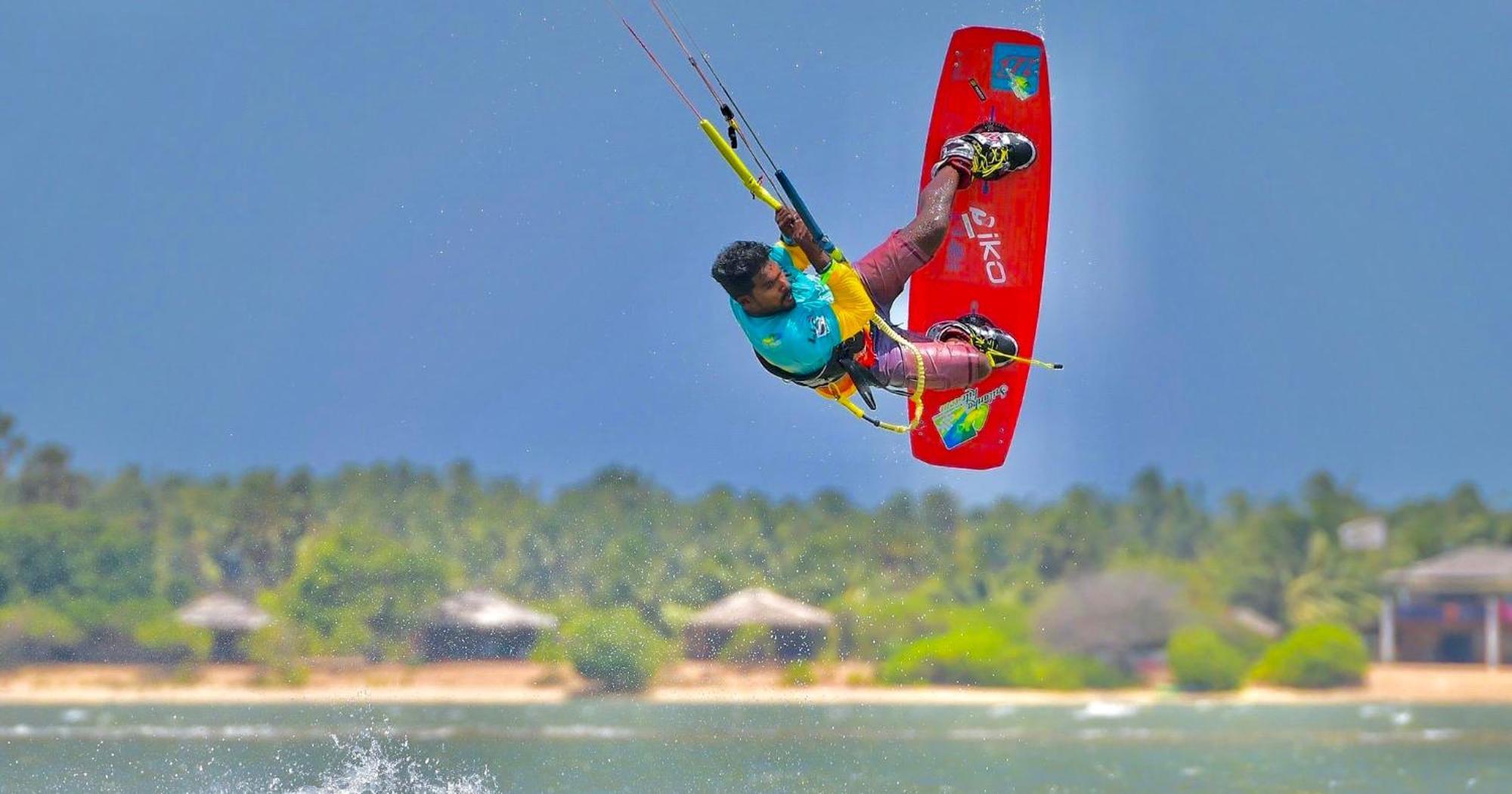 Arasi Resort カルピティヤ エクステリア 写真
