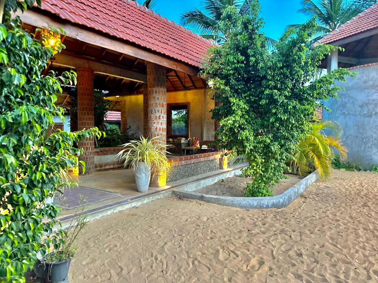 Arasi Resort カルピティヤ エクステリア 写真