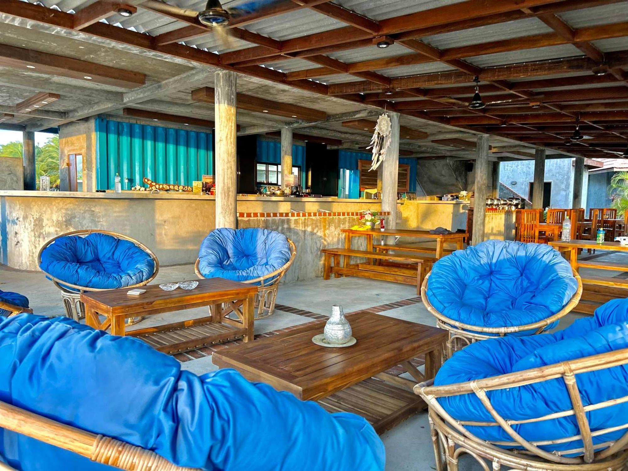 Arasi Resort カルピティヤ エクステリア 写真