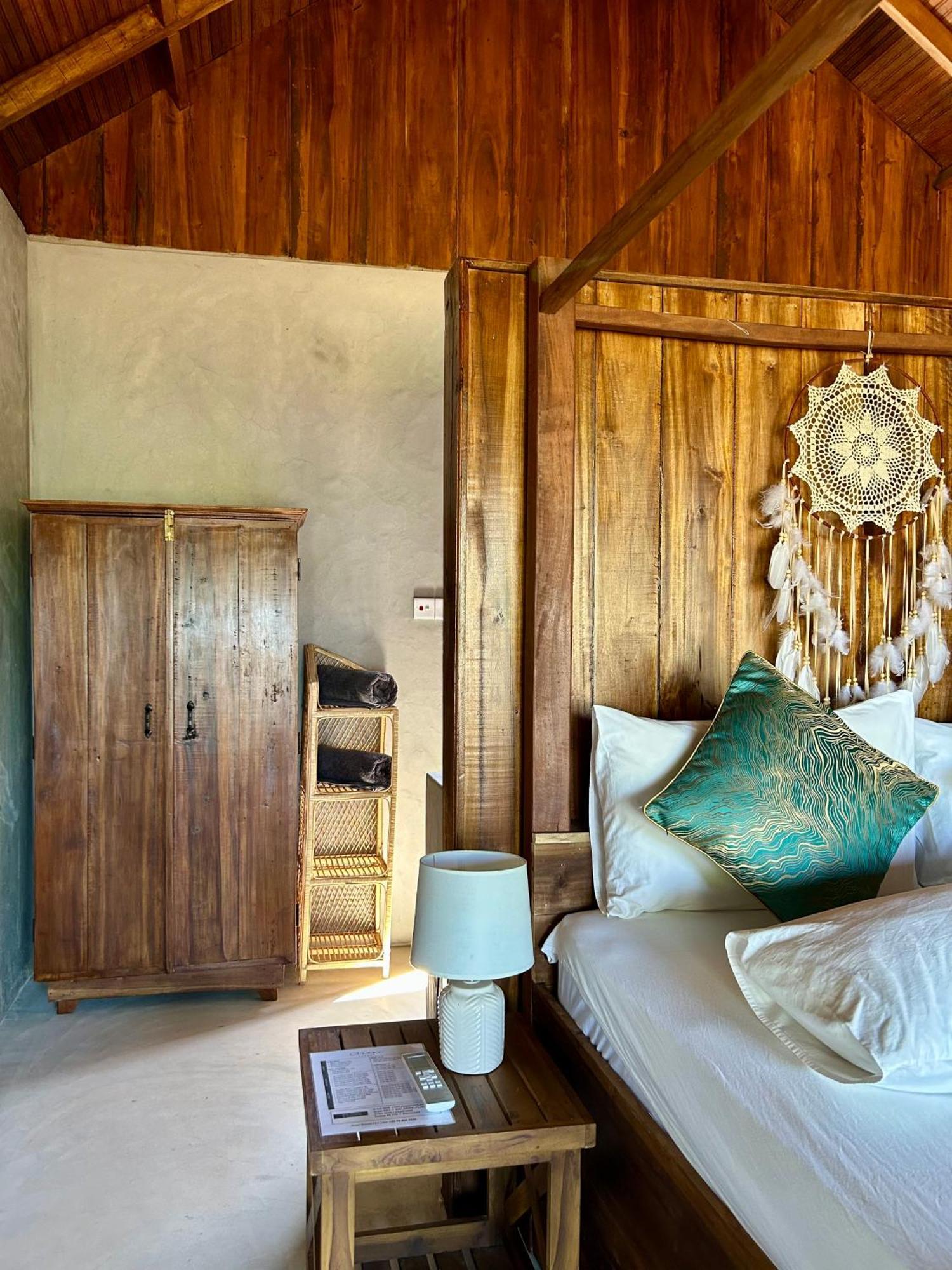 Arasi Resort カルピティヤ エクステリア 写真